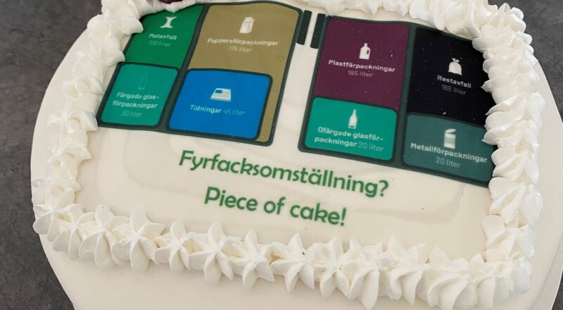 Tårta för att fira bytet till ny indelning i fyrfackskärlen.